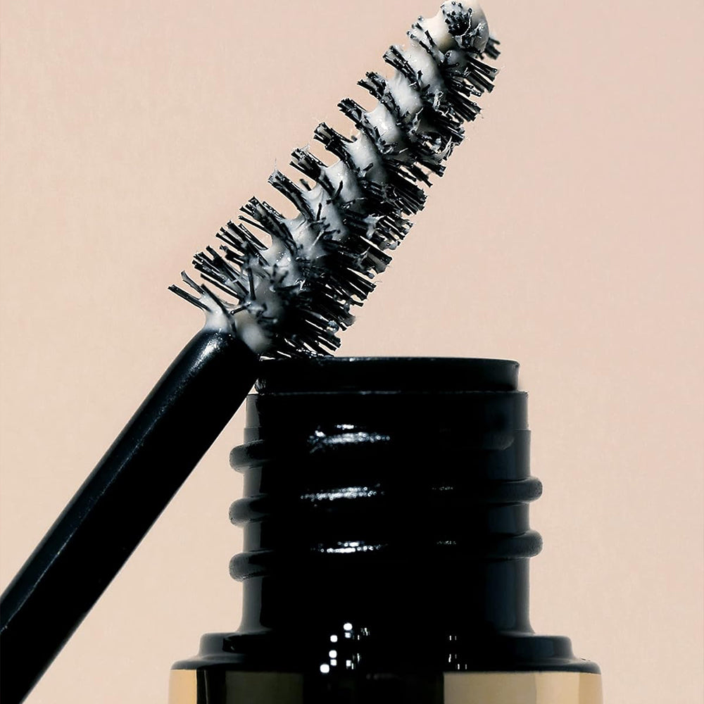 Ceara Lichida Sprancene Milani Stay Put Liquid Brow Wax