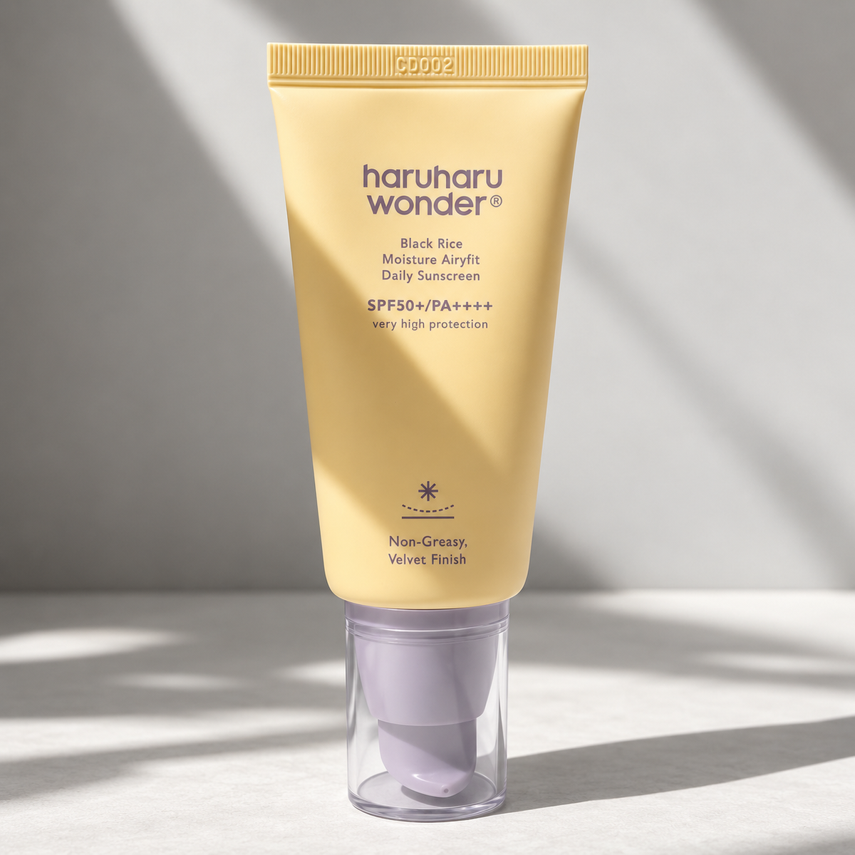 Cremă cu protecție solară hidratantă pentru utilizare zilnică Haruharu Wonder Black Rice Moisture Airyfit Daily Sunscreen