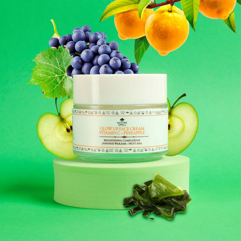 Crema Anti-Pigmentare Nature Spell Vitamin C & Pineapple Face Cream