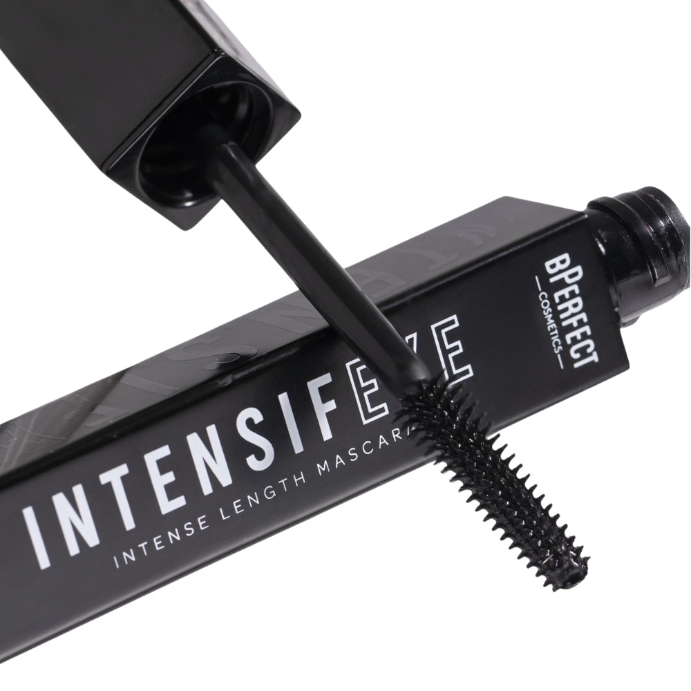 Mascara pentru alungirea intensă a genelor BPERFECT IntensifEye Intense Length Black