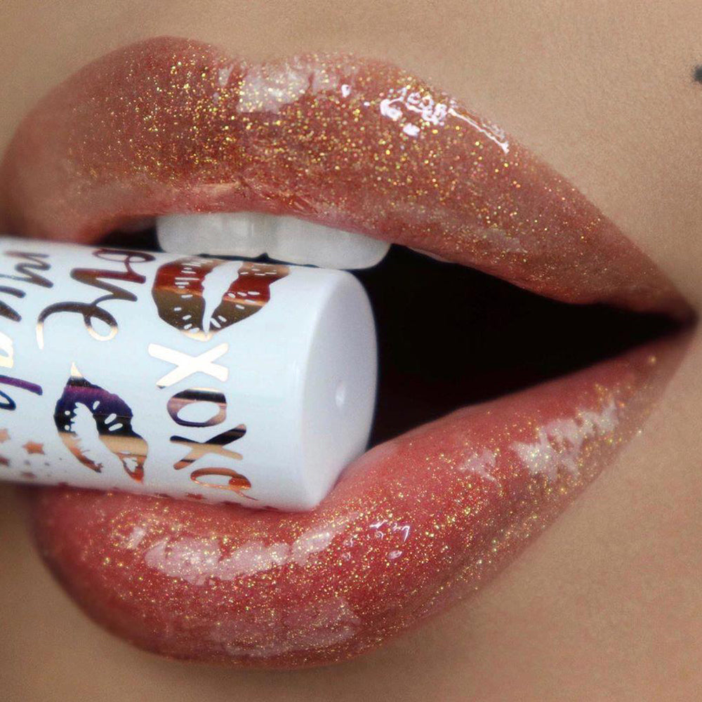 Gloss cu efect de volum NYX Professional Makeup Filler Instinct Lip Plumper New Money