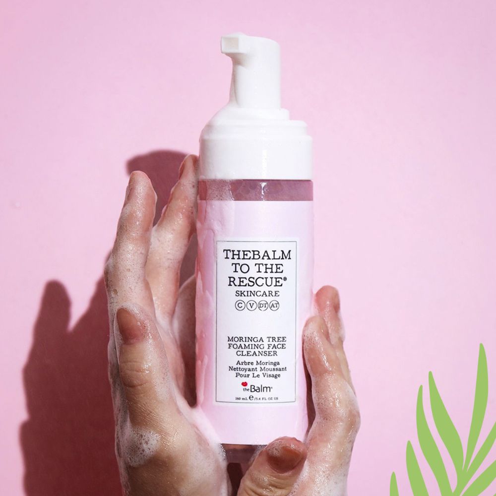 Spuma de curatare  theBalm To The Rescue Moringa Tree Foaming Face Cleanser