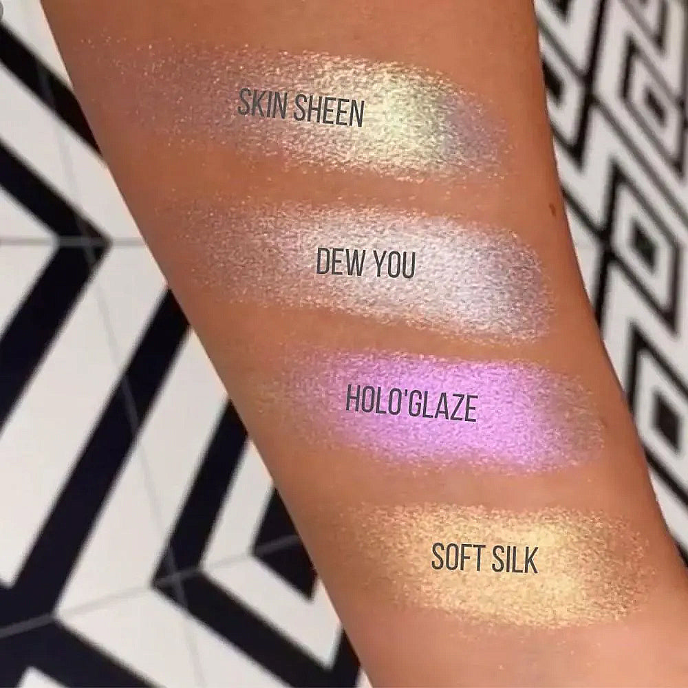 Iluminator BPerfect Stacey Marie x CARNIVAL III Get Wet Cream Highlighter Skin Sheen