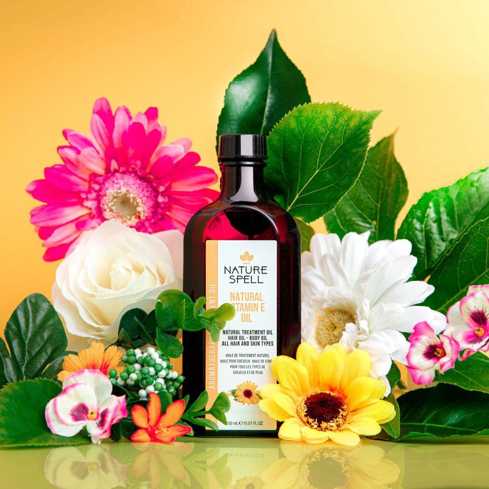Ulei cu Vitamina E pentru hidratarea părului Nature Spell Vitamin E Oil For Hair and Skin